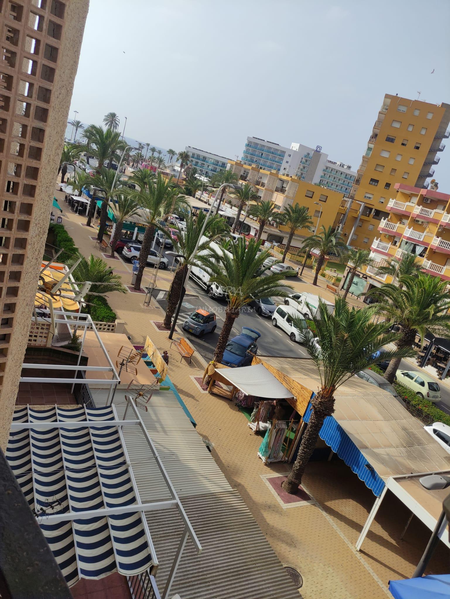 تأجير من دور علوي في Roquetas de Mar