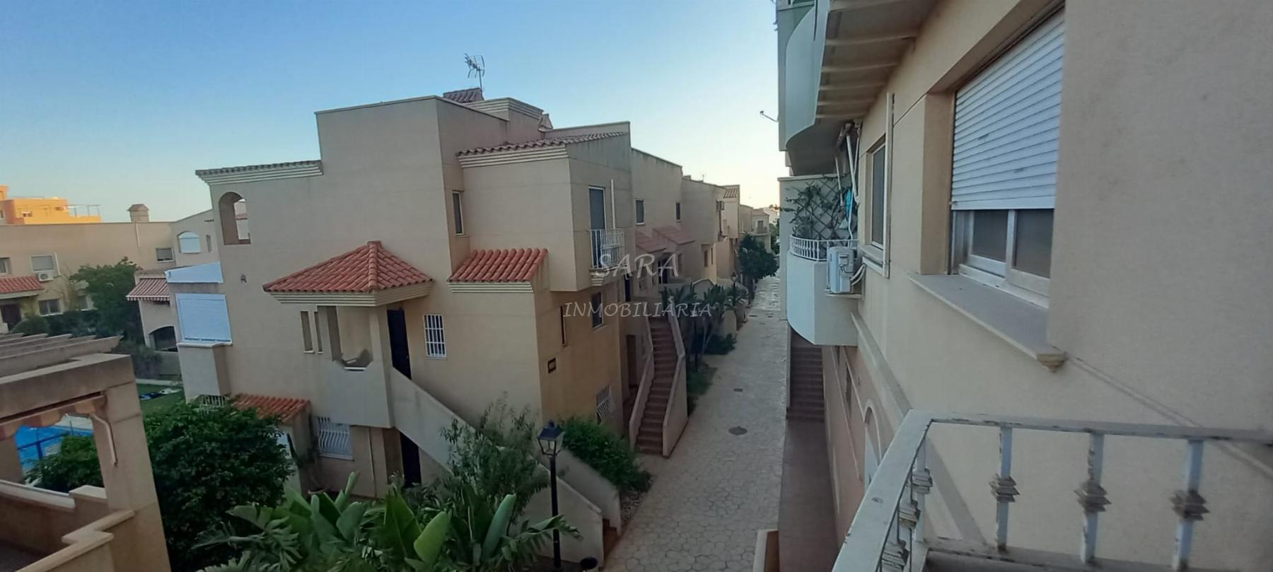 بيع من شقة في Aguadulce