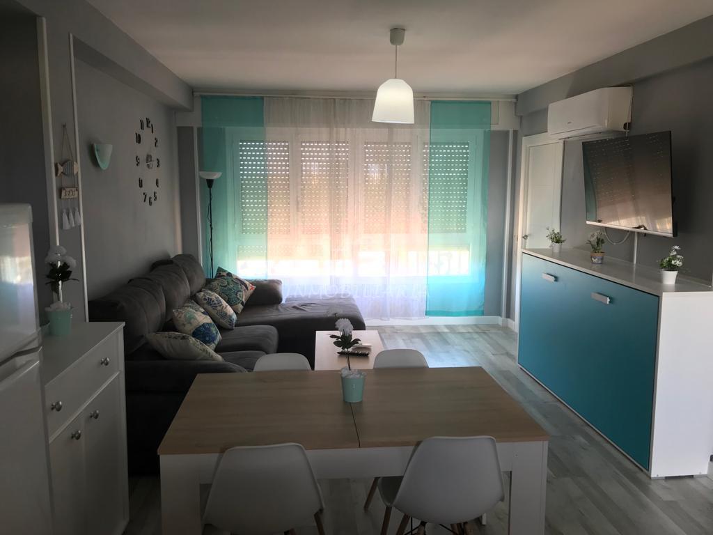 Alquiler de apartamento en Roquetas de Mar