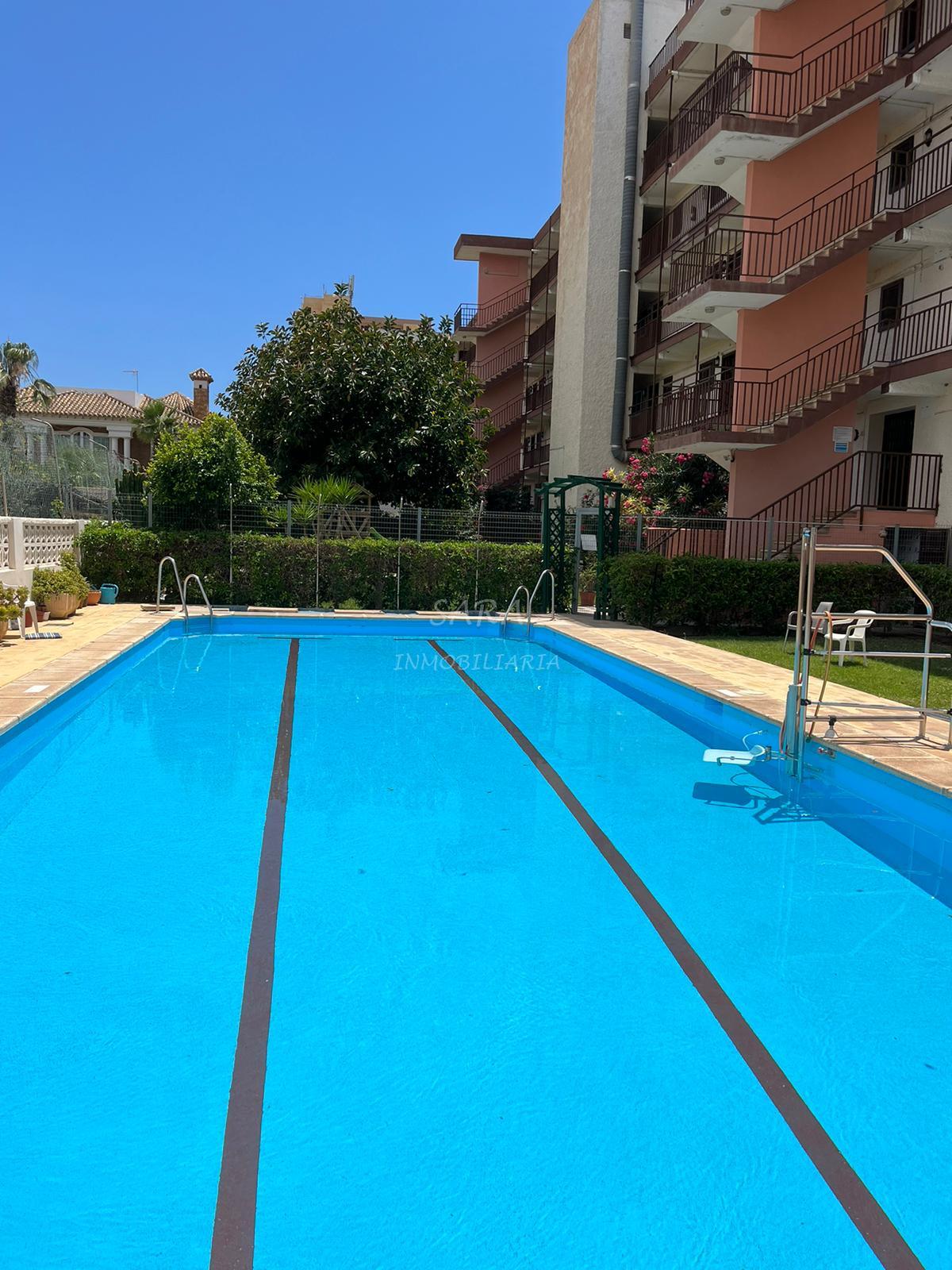 Alquiler de apartamento en Roquetas de Mar