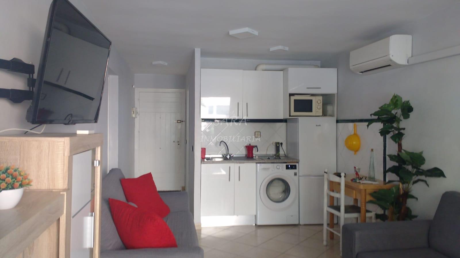 Alquiler de apartamento en Roquetas de Mar