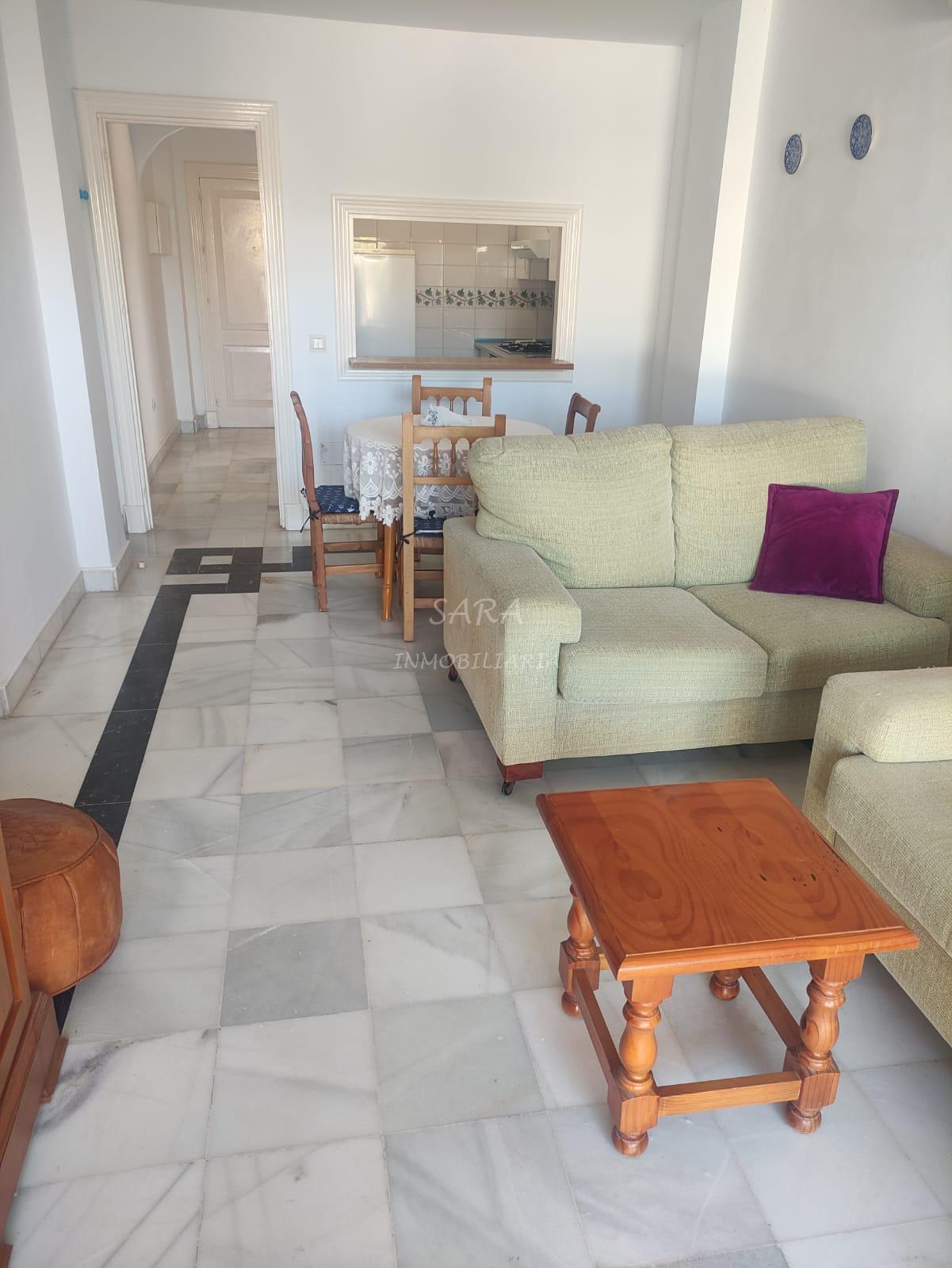 Alquiler de apartamento en Roquetas de Mar