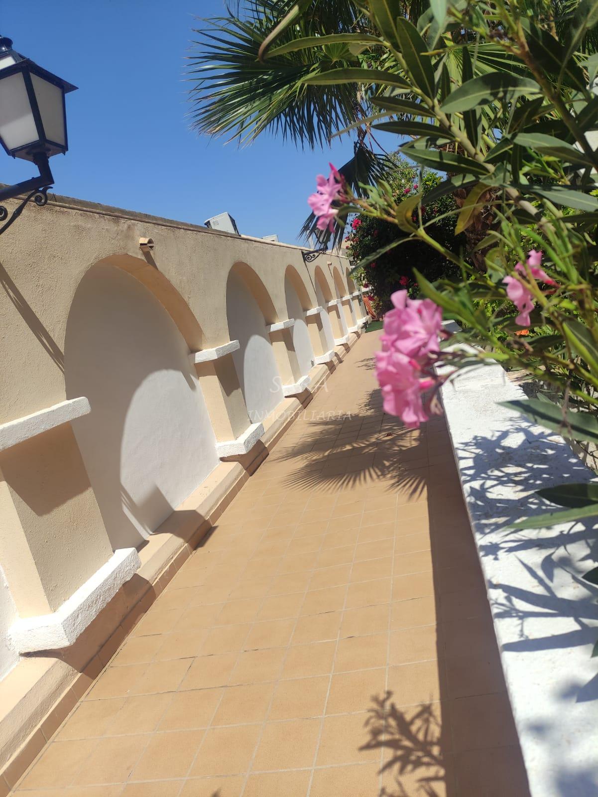 Alquiler de apartamento en Roquetas de Mar