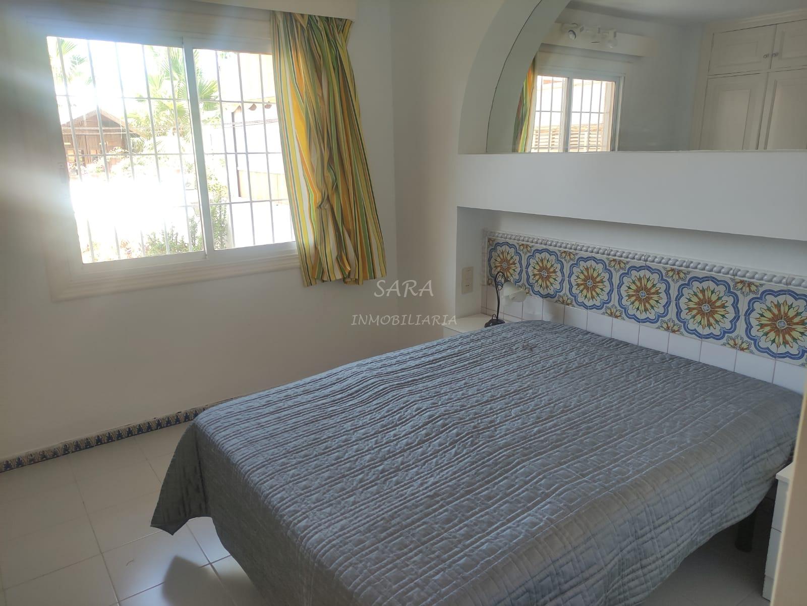 Alquiler de apartamento en Roquetas de Mar