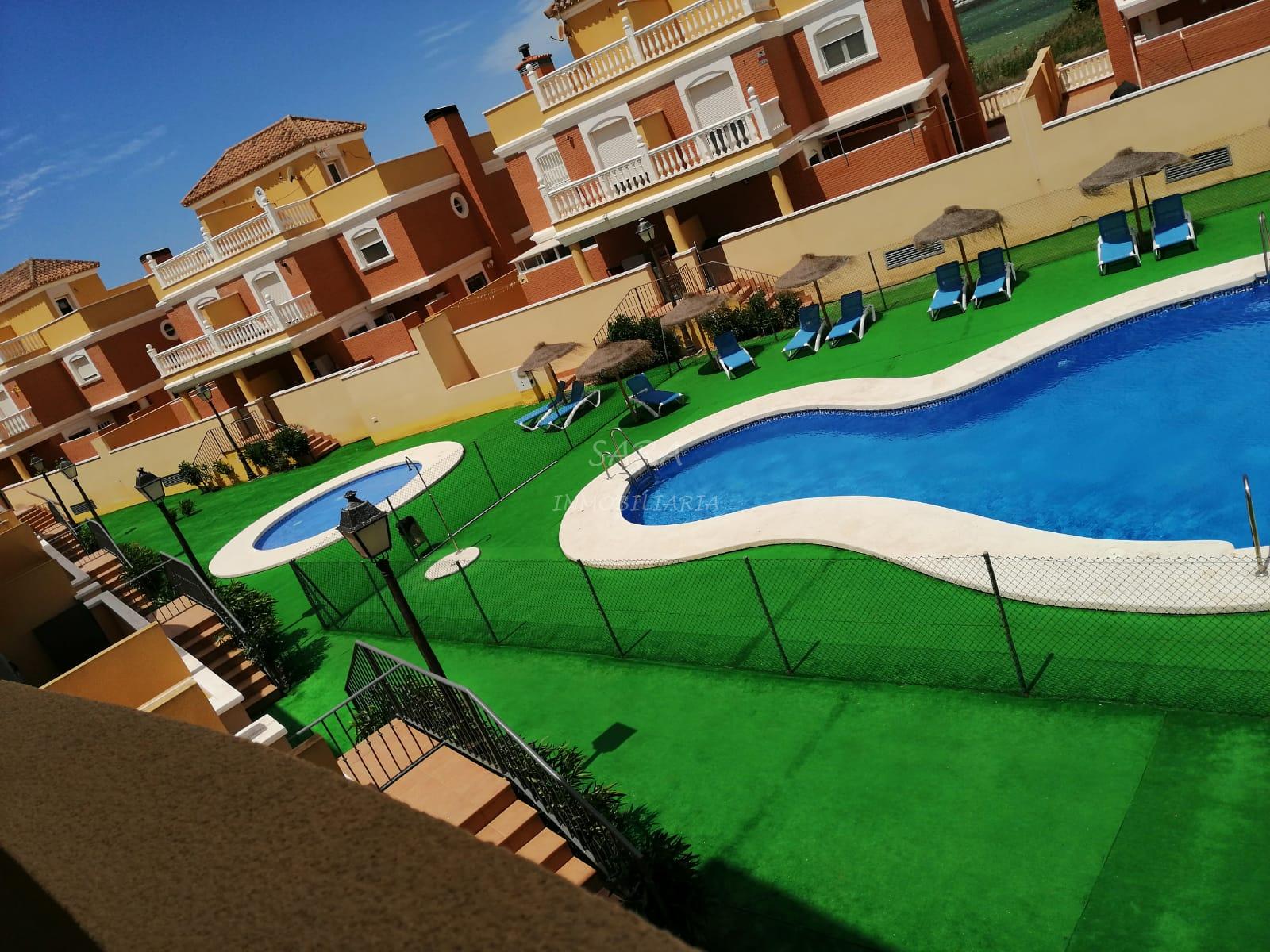 Alquiler de apartamento en Roquetas de Mar