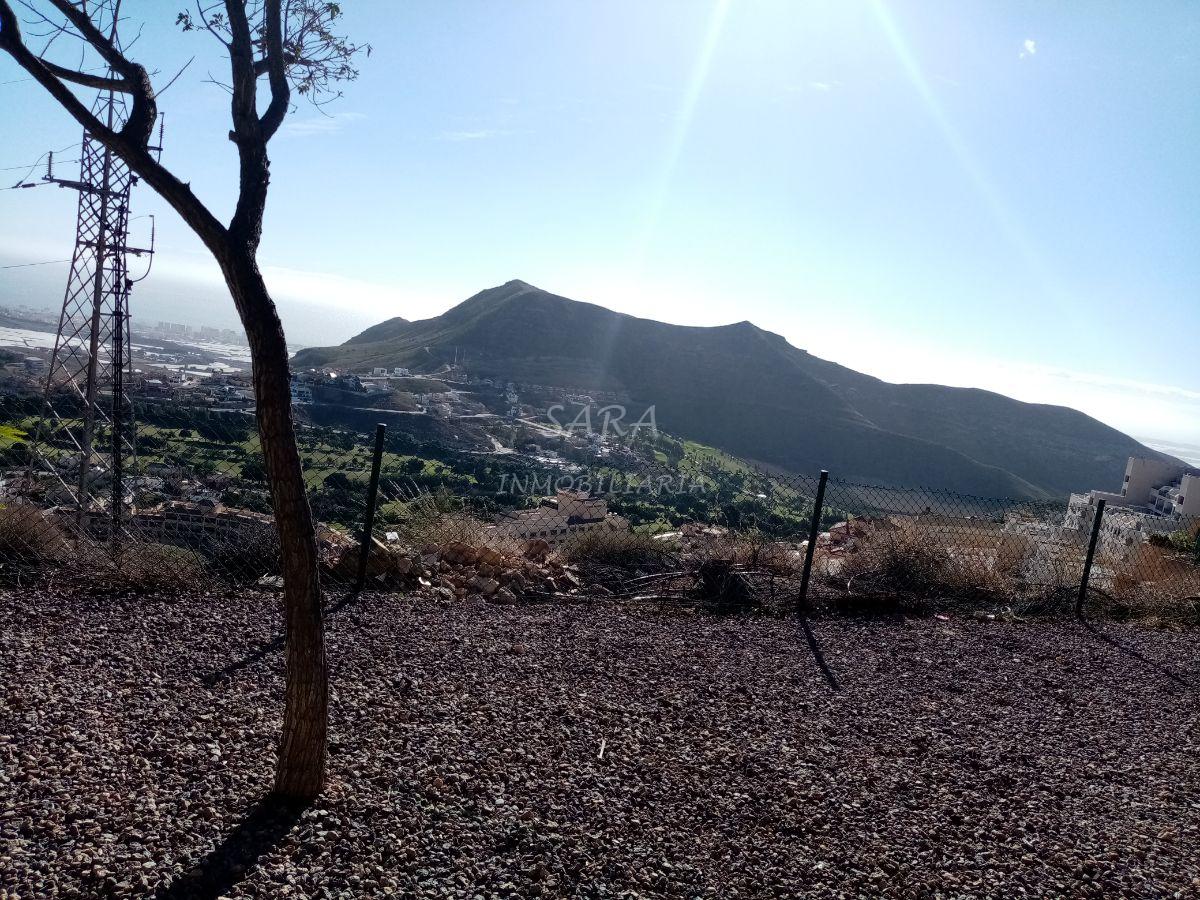 Venta de terreno en Roquetas de Mar