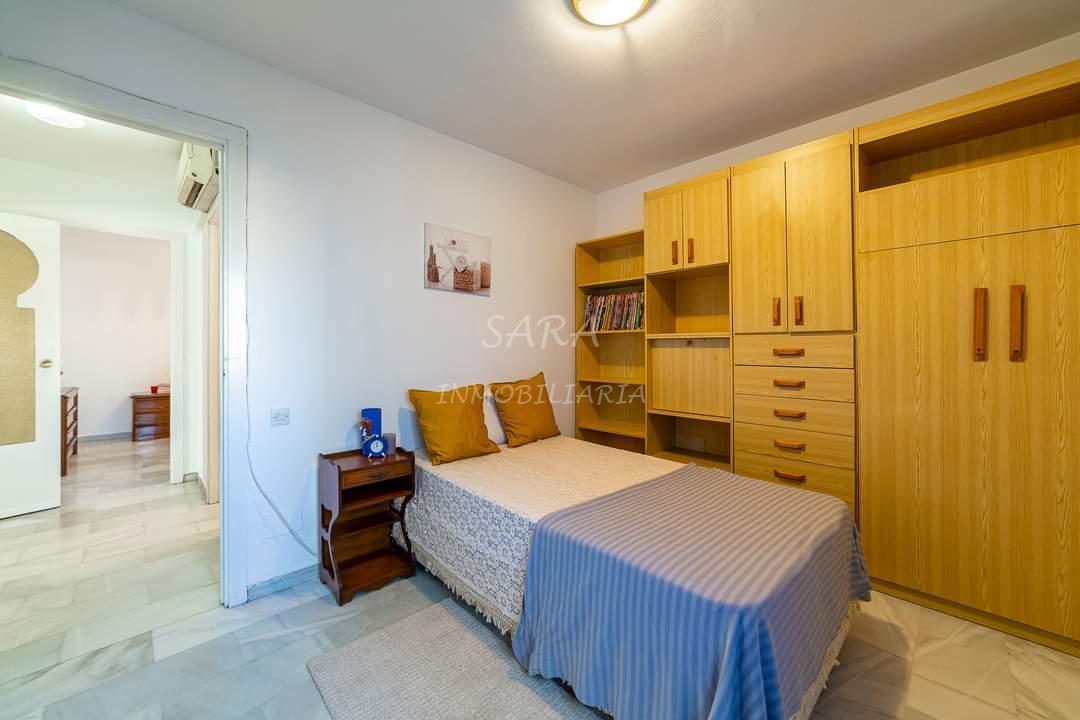 Alquiler de apartamento en Roquetas de Mar