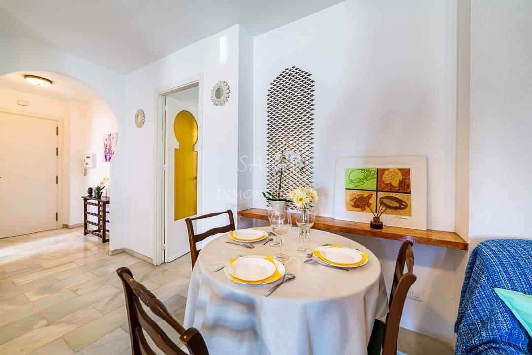 Alquiler de apartamento en Roquetas de Mar