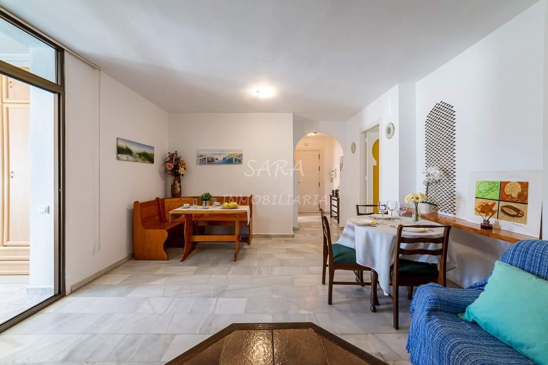 Alquiler de apartamento en Roquetas de Mar