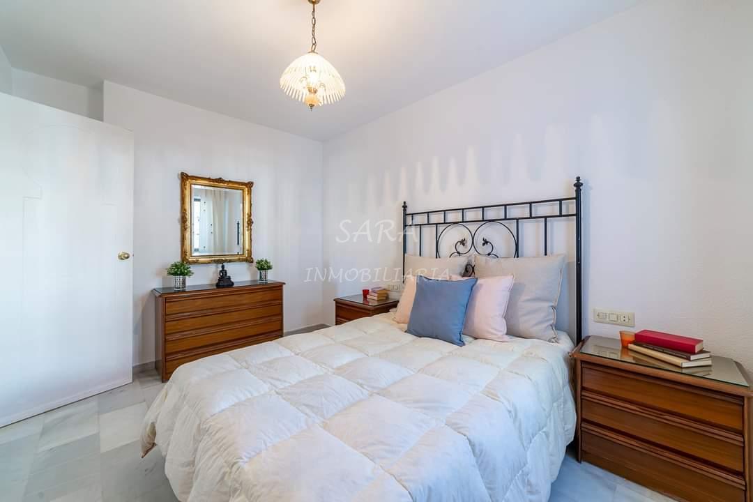 Alquiler de apartamento en Roquetas de Mar