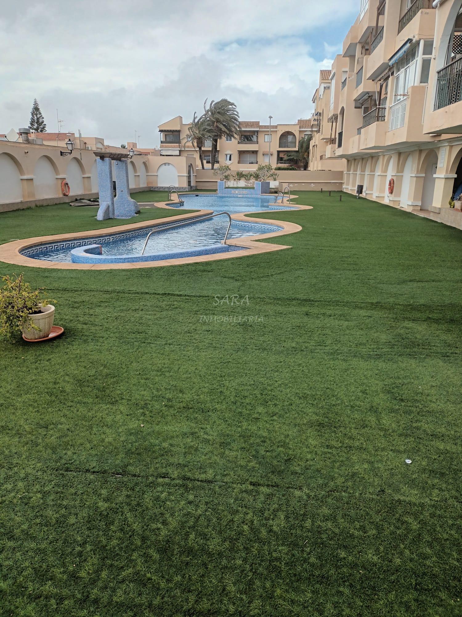 Alquiler de apartamento en Roquetas de Mar