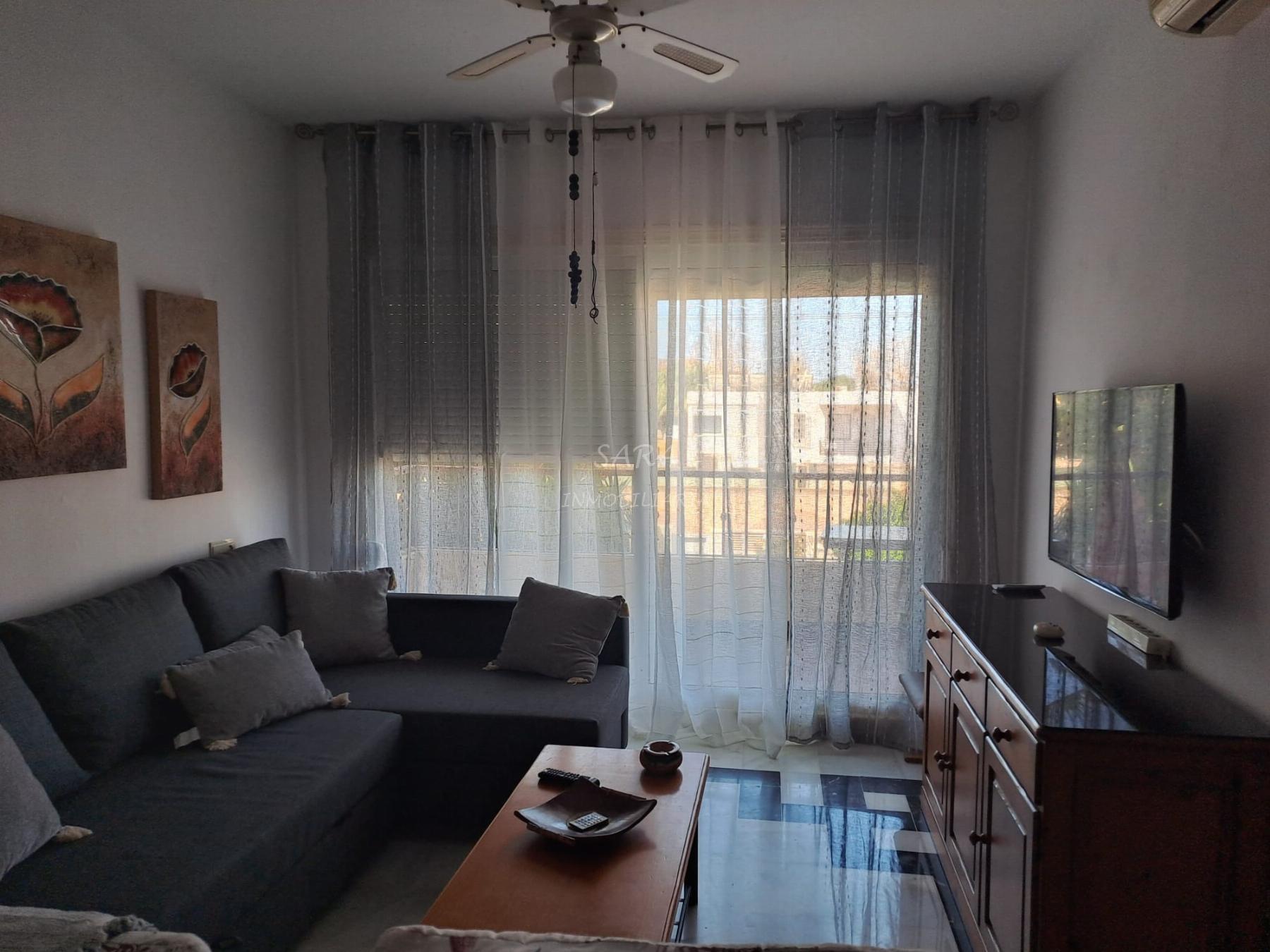 Alquiler de apartamento en Roquetas de Mar