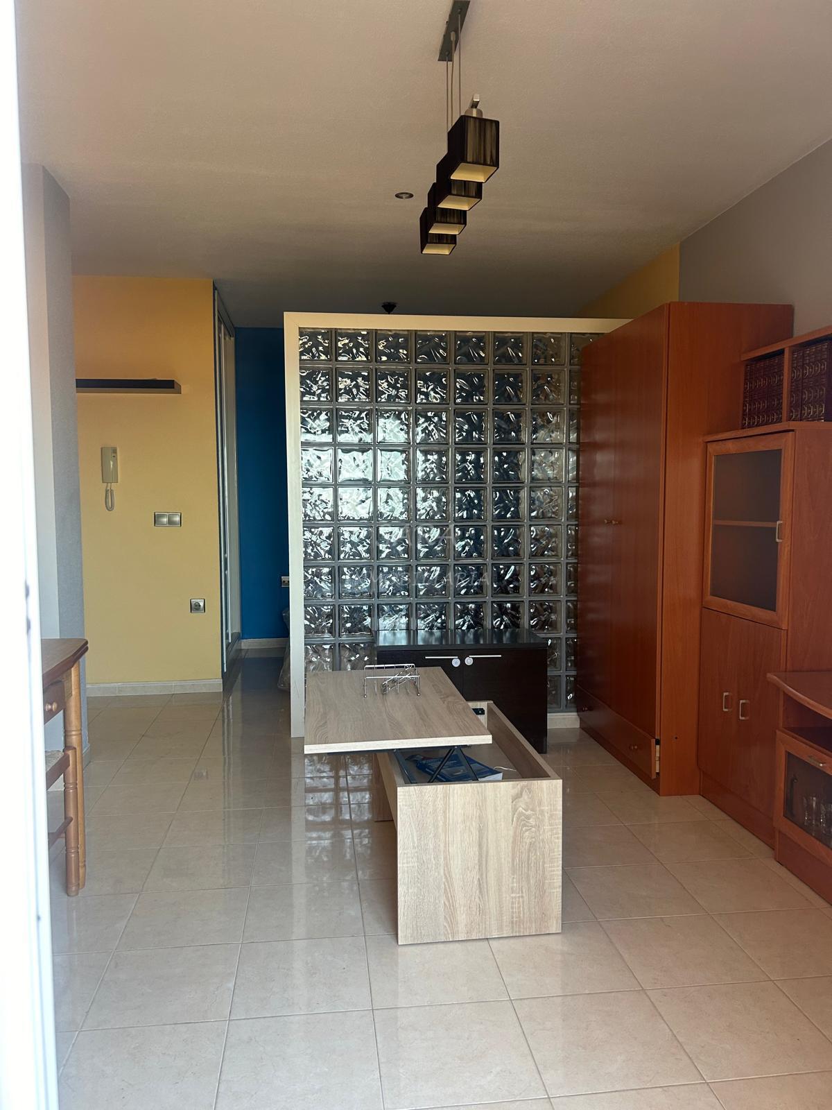 Venta de estudio en Roquetas de Mar