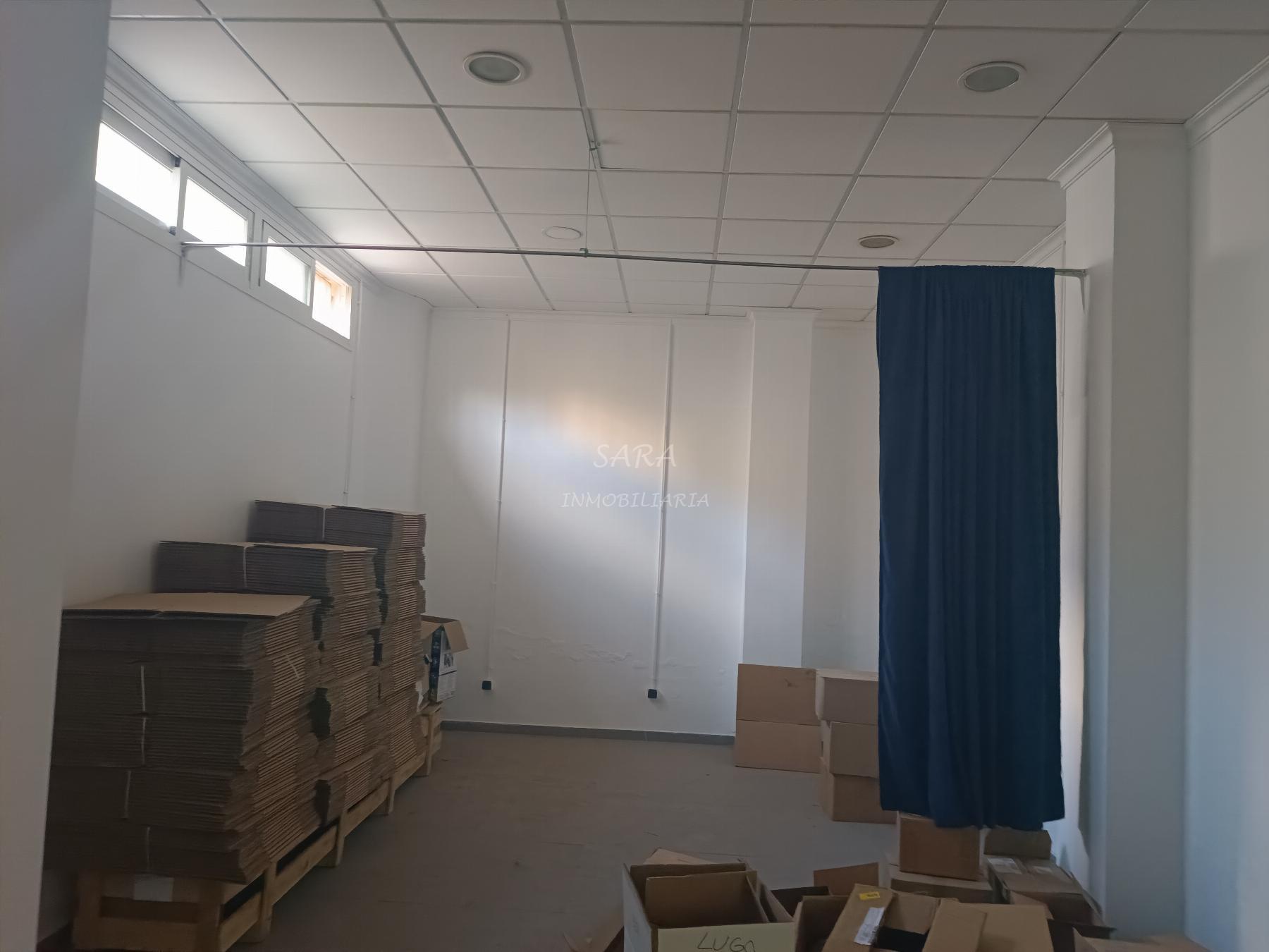 Alquiler de local en El Ejido