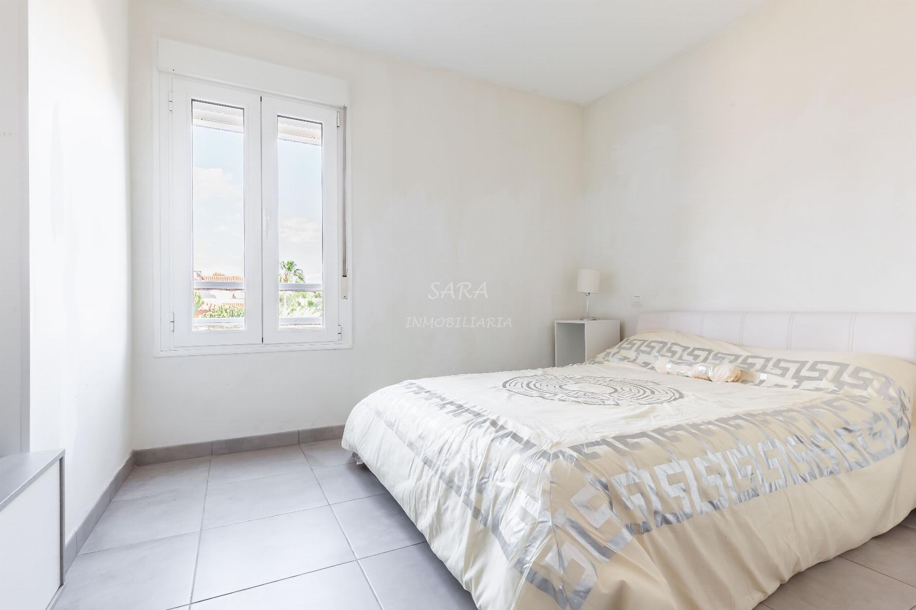 Alquiler de apartamento en Roquetas de Mar