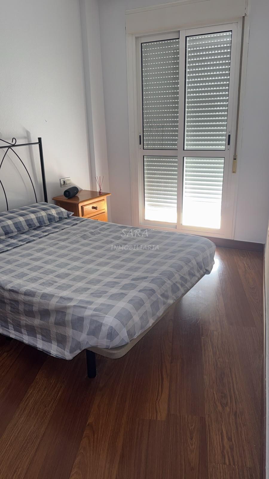 Alquiler de apartamento en Roquetas de Mar