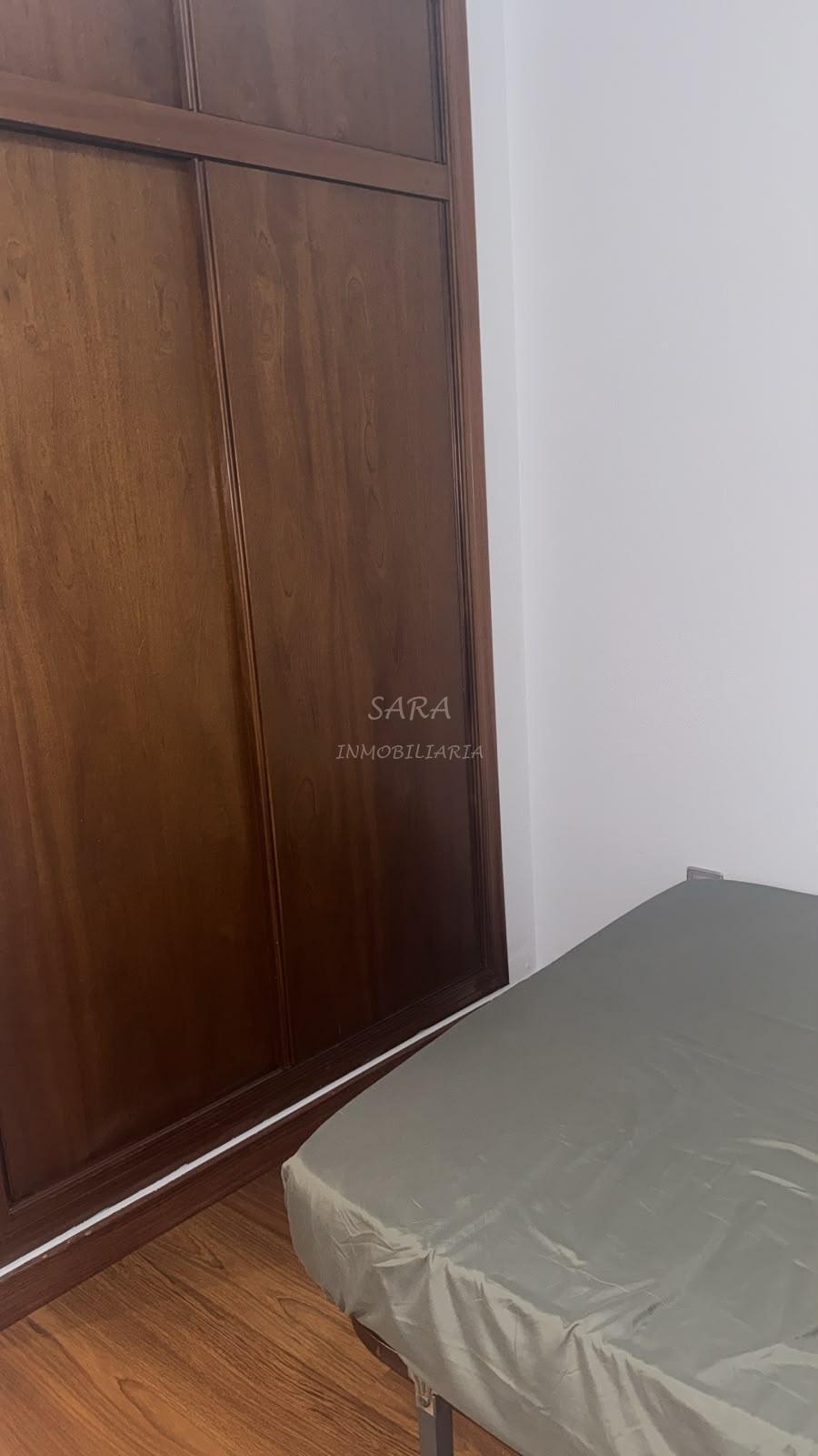Alquiler de apartamento en Roquetas de Mar