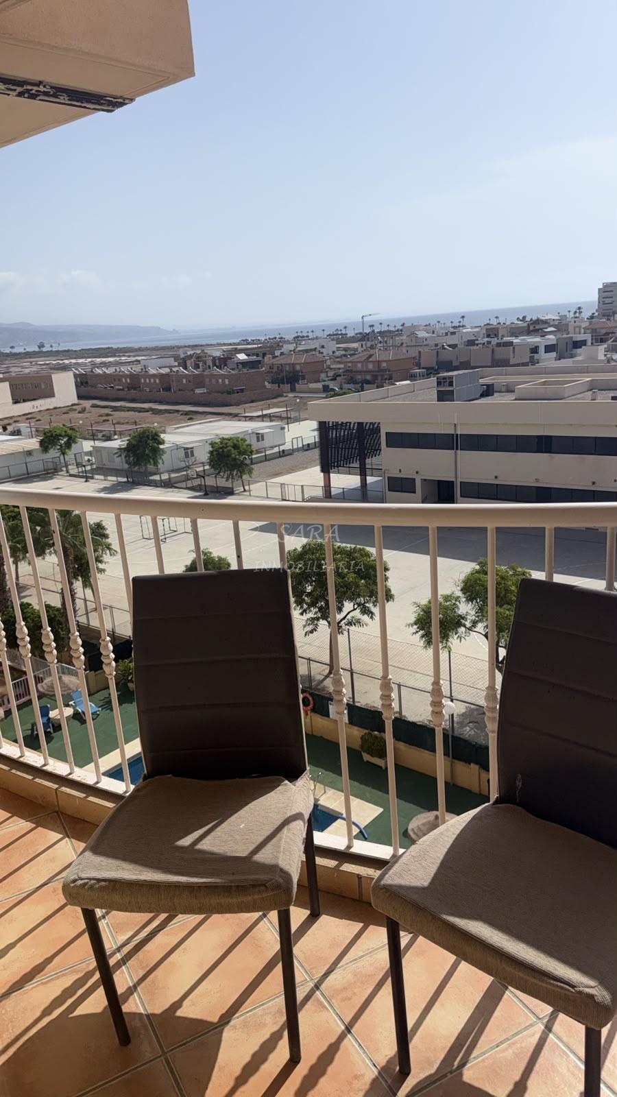 Alquiler de apartamento en Roquetas de Mar