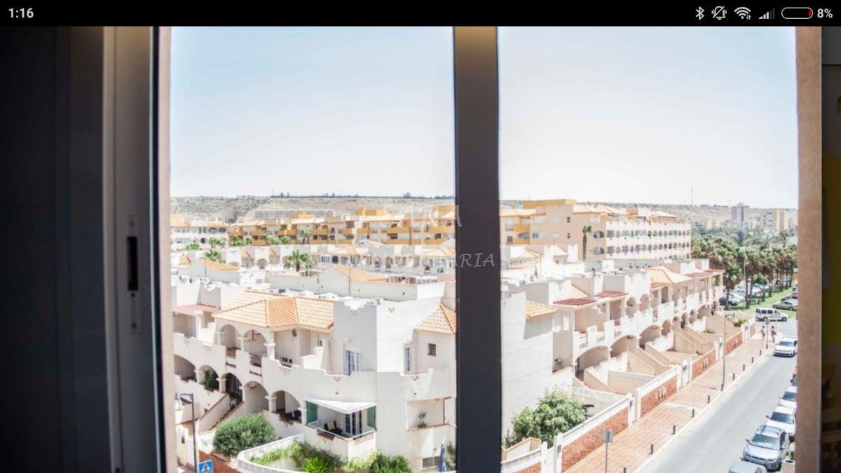 Venta de apartamento en Roquetas de Mar