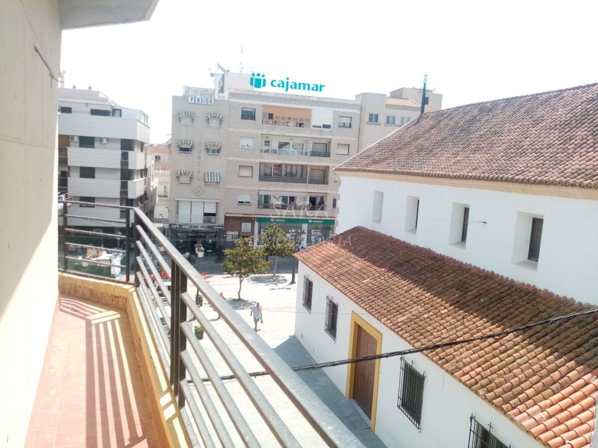 Venta de edificio en Roquetas de Mar