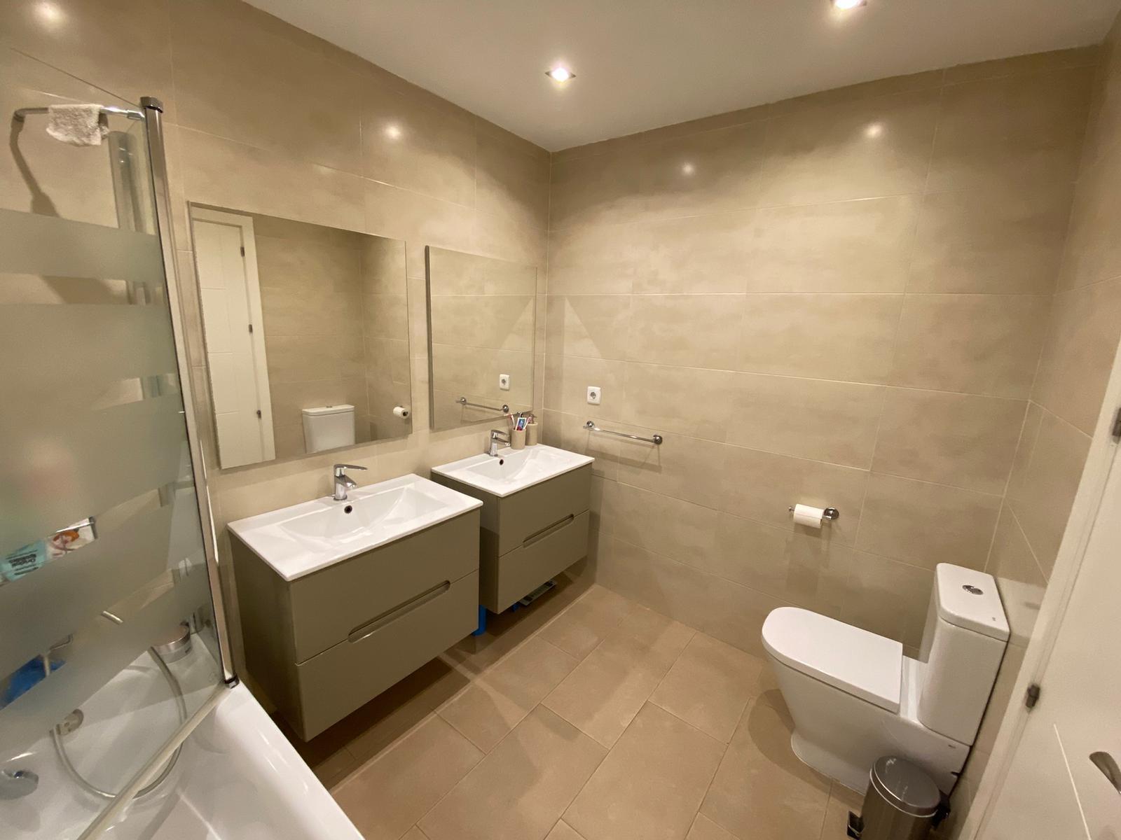 For sale of house in San Fernando
