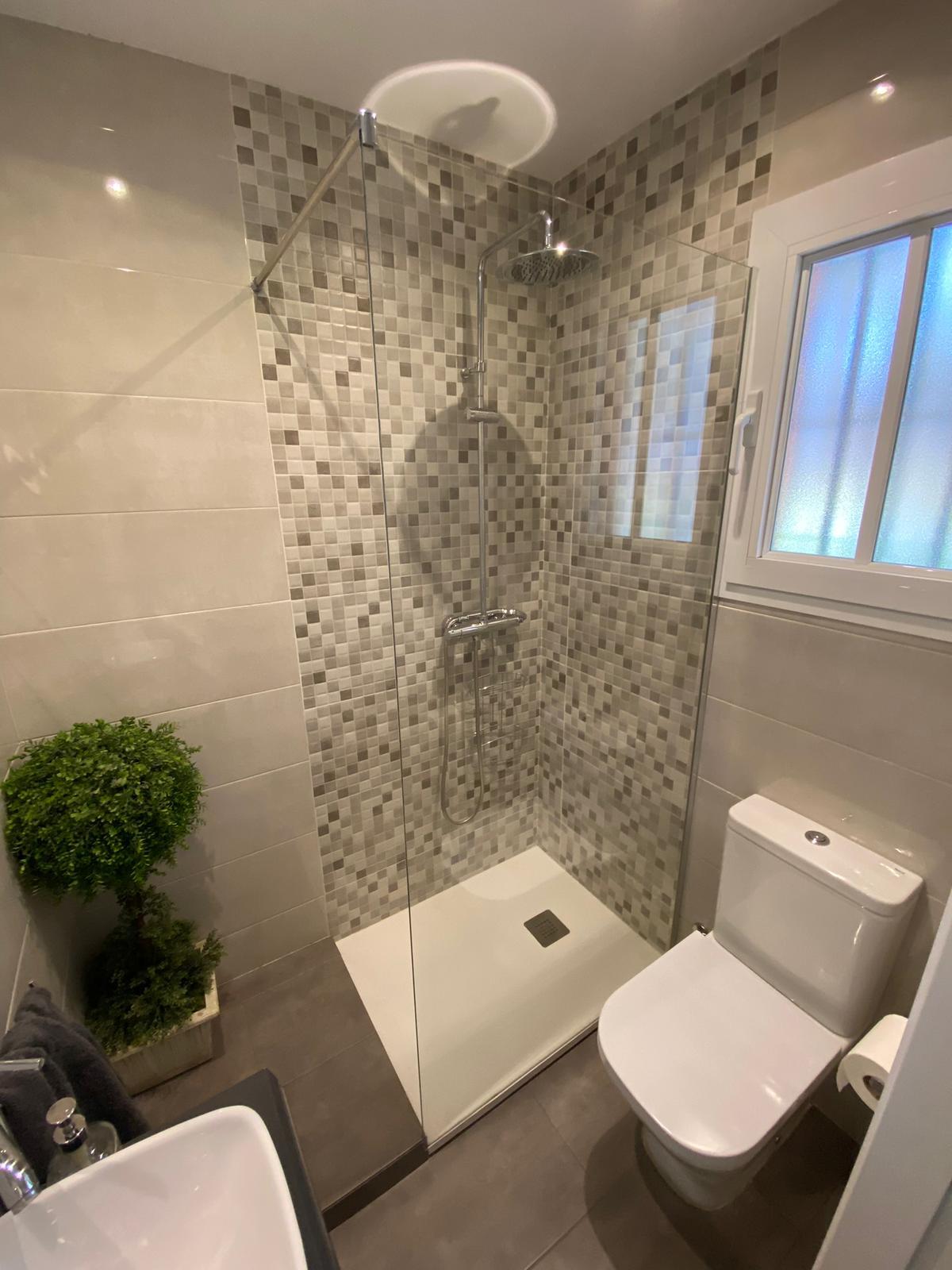 For sale of house in San Fernando