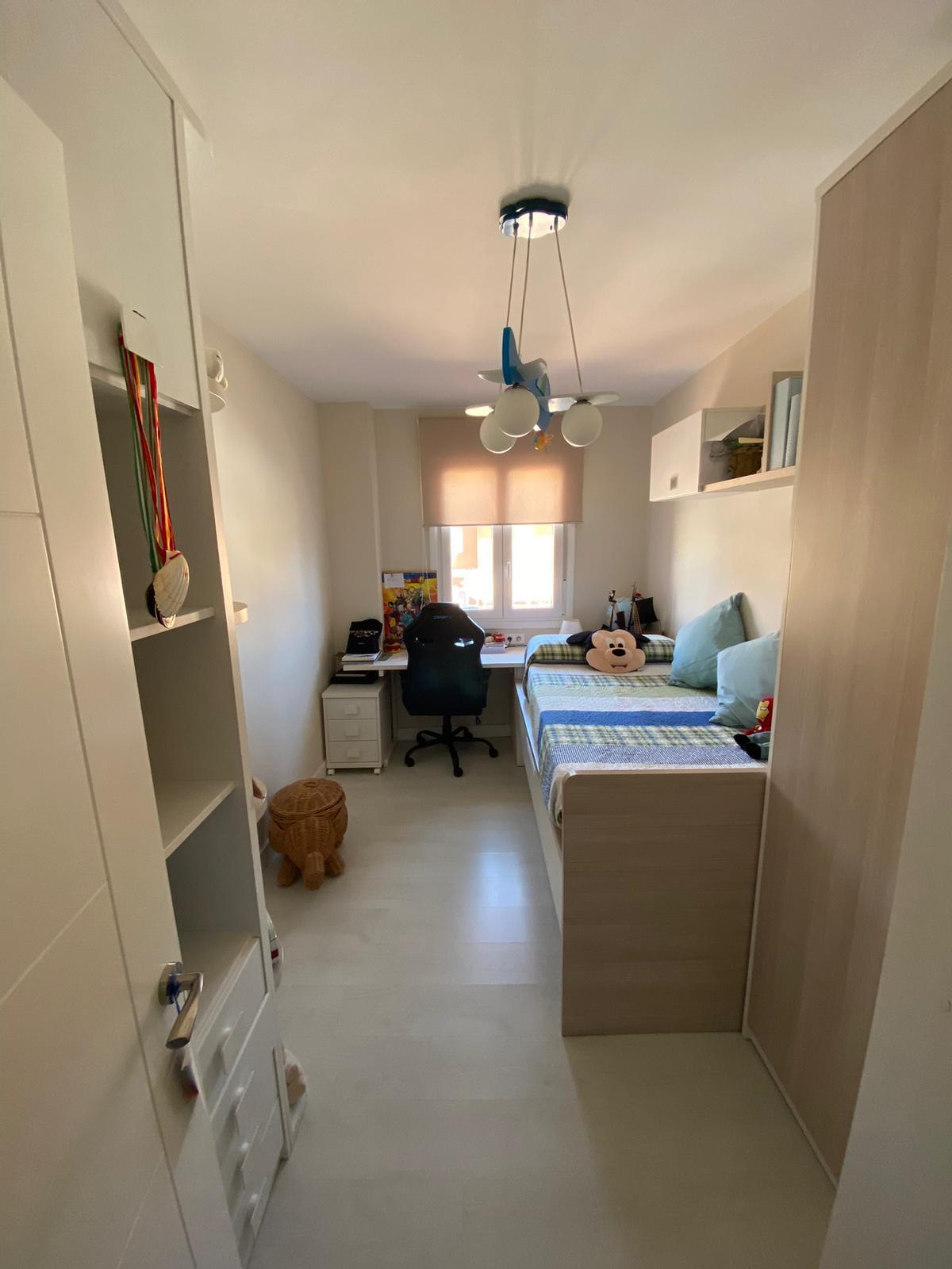 For sale of house in San Fernando