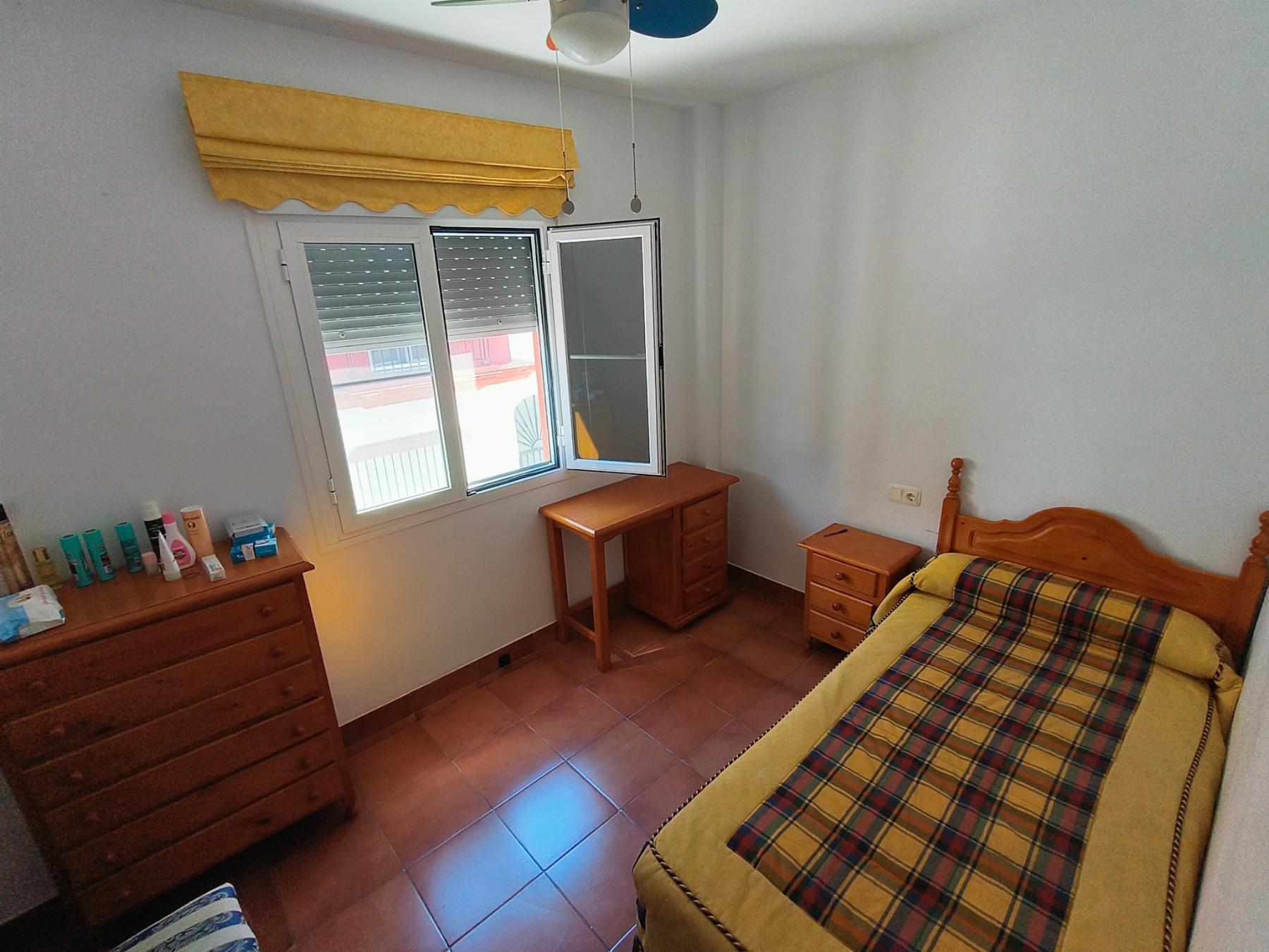 For sale of house in San Fernando