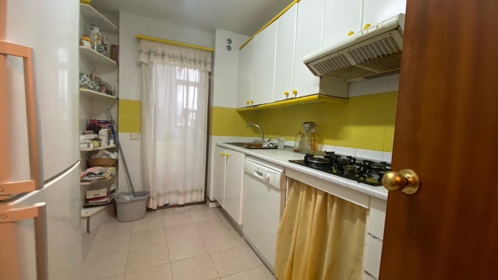 For sale of flat in San Fernando