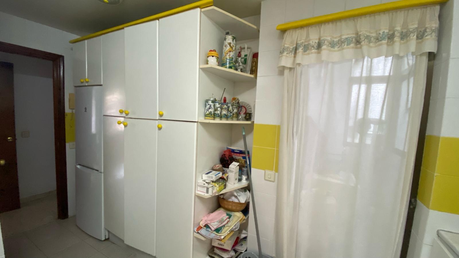For sale of flat in San Fernando