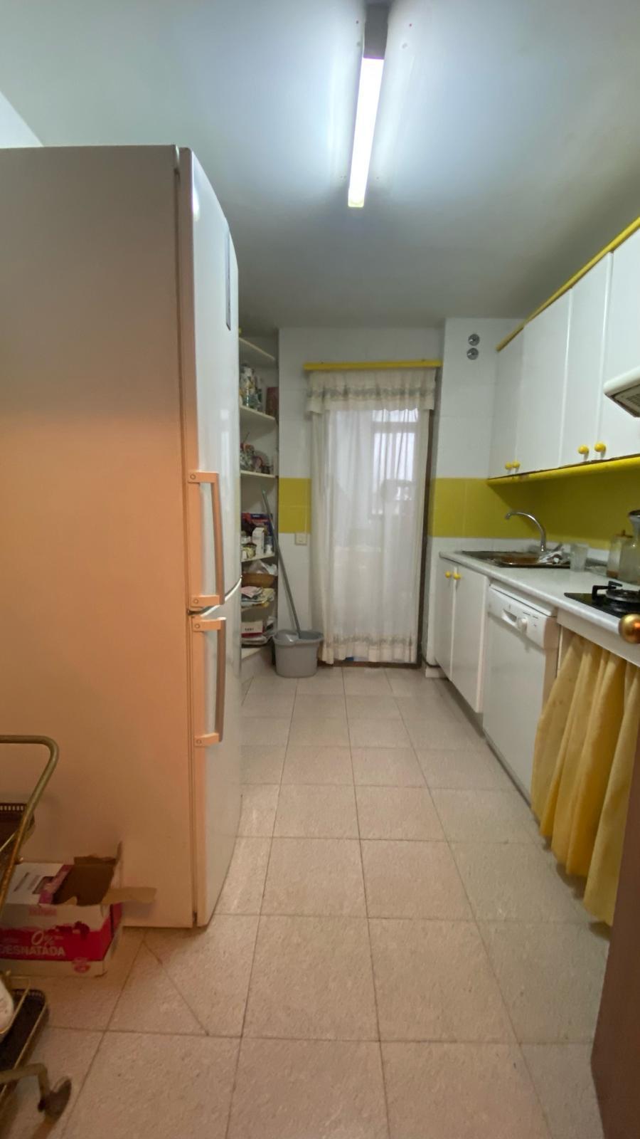 For sale of flat in San Fernando