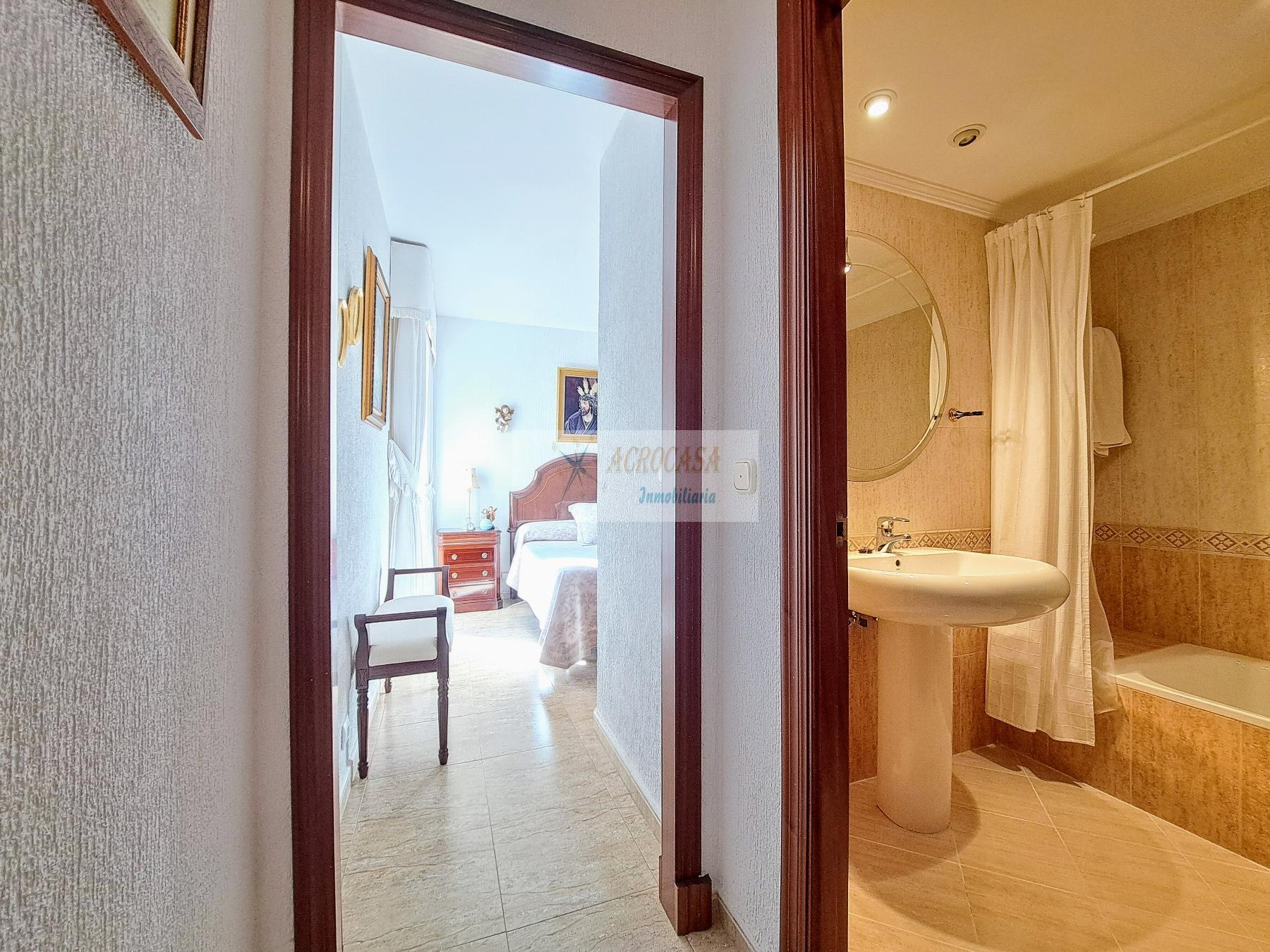 For sale of flat in Jerez de la Frontera