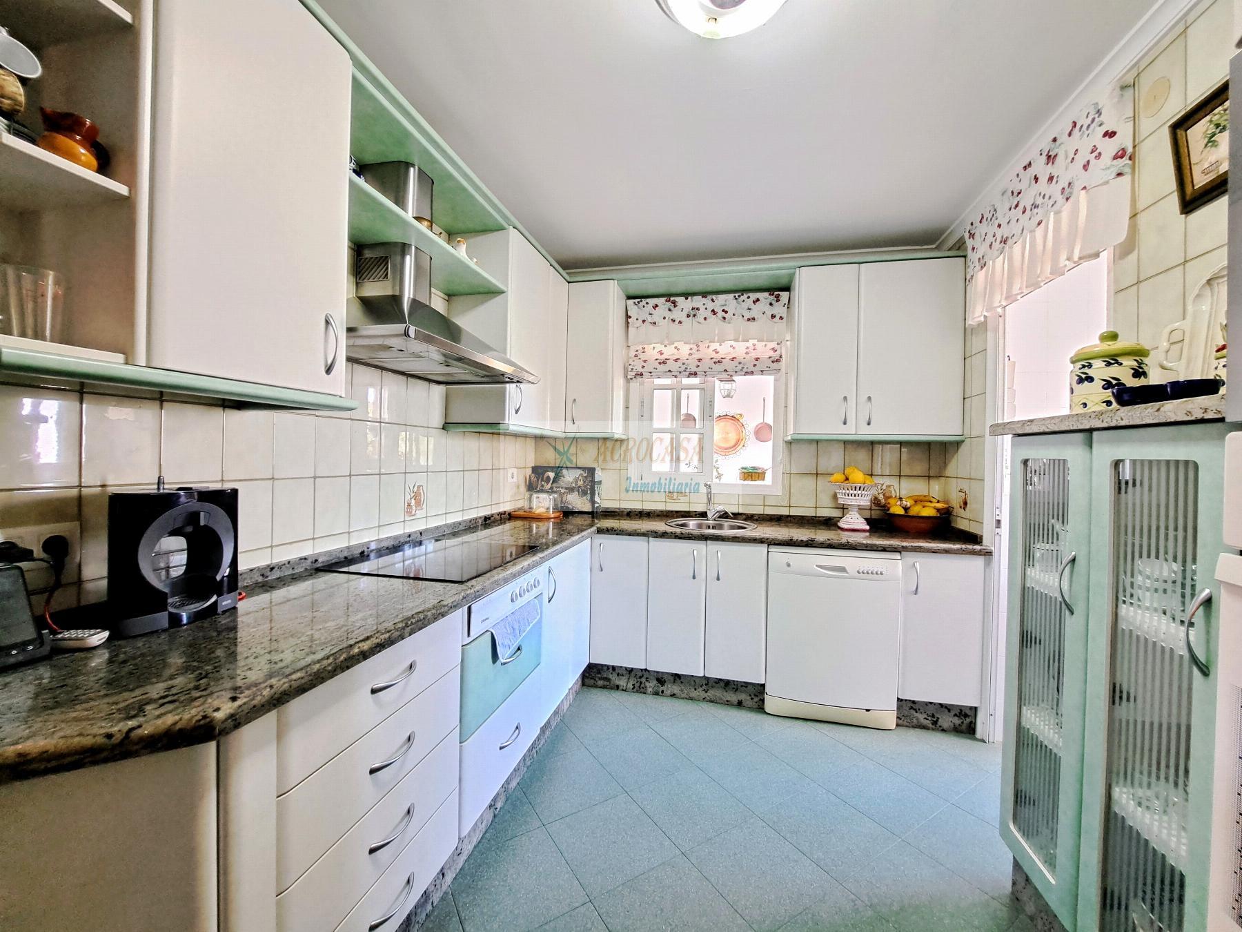 For sale of flat in Jerez de la Frontera