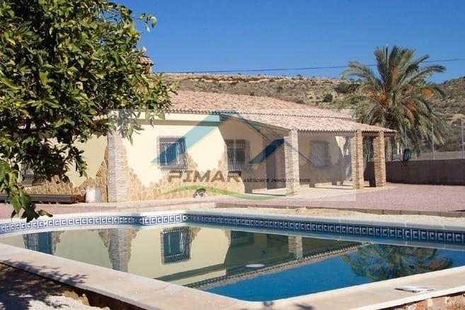 Zu verkaufen von chalet in
 Elche-Elx