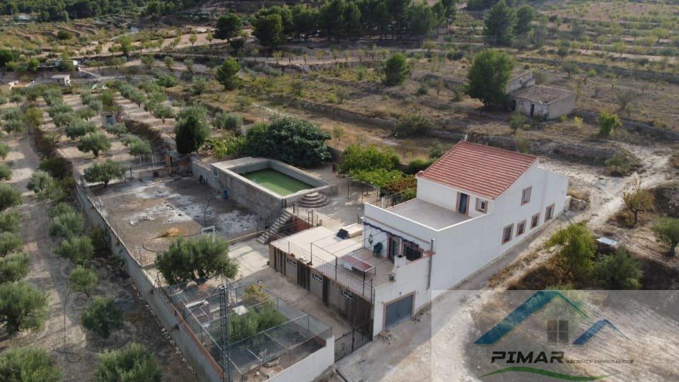 Venda de chalé em Castalla