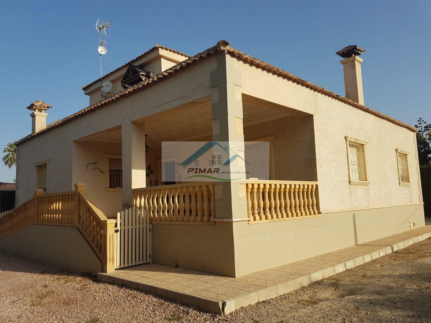 Продажа от

 Шалет

 на Elche pedanias