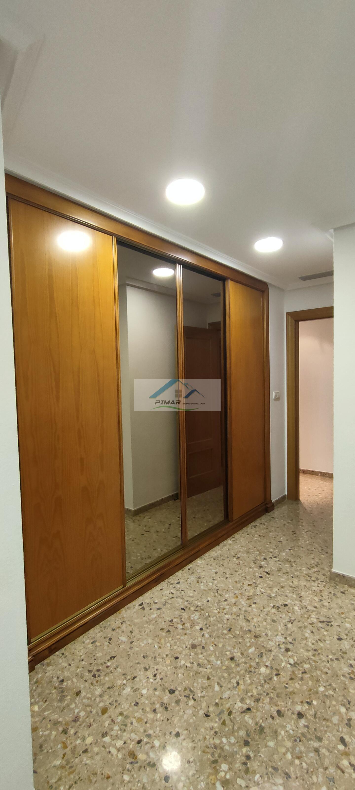 For sale of flat in Elche-Elx