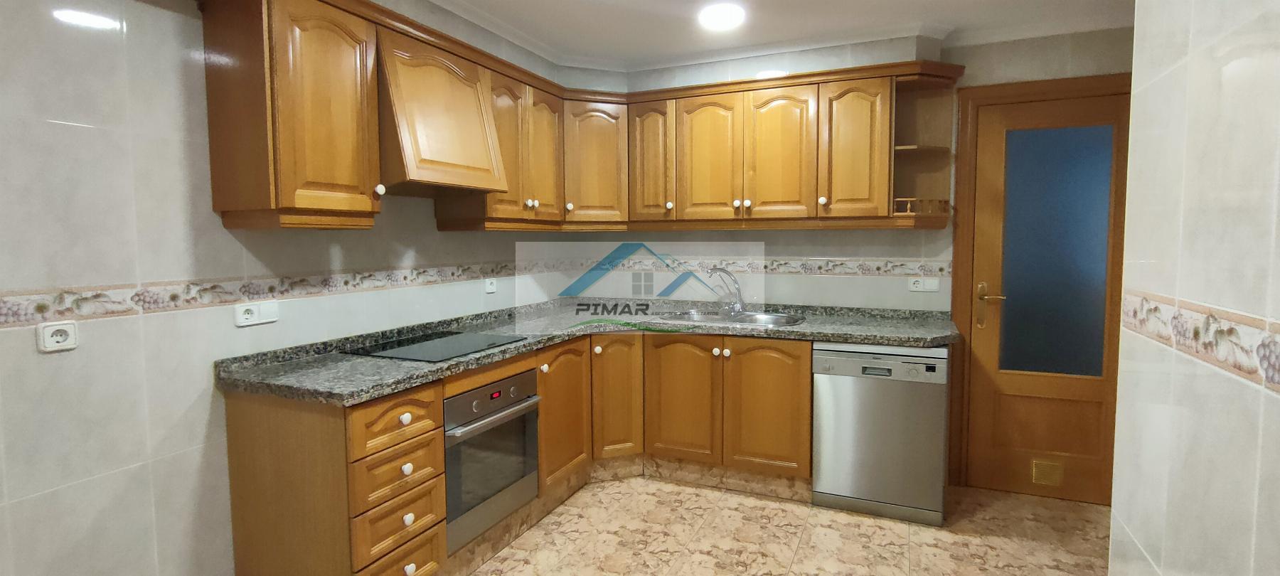 For sale of flat in Elche-Elx