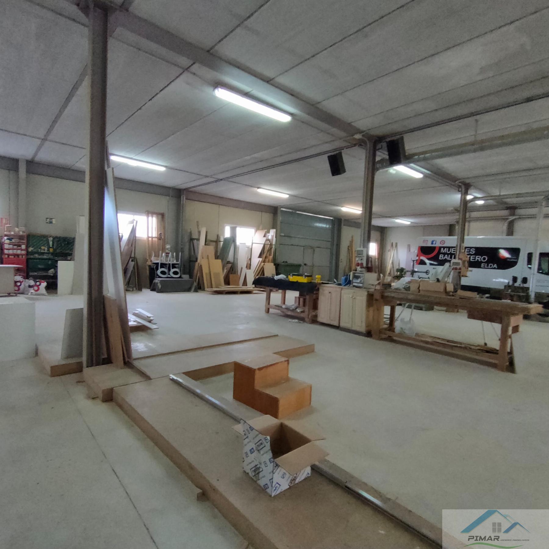 For sale of industrial plant/warehouse in Elda