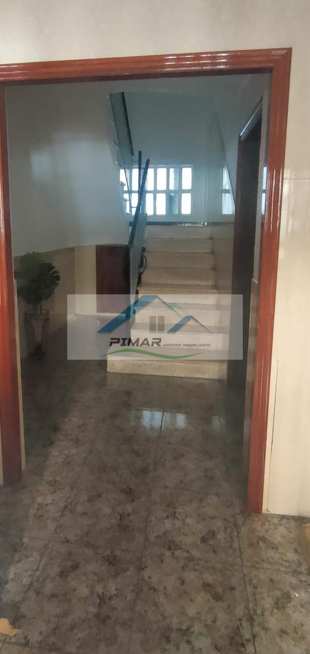 For sale of ground floor in Elche-Elx