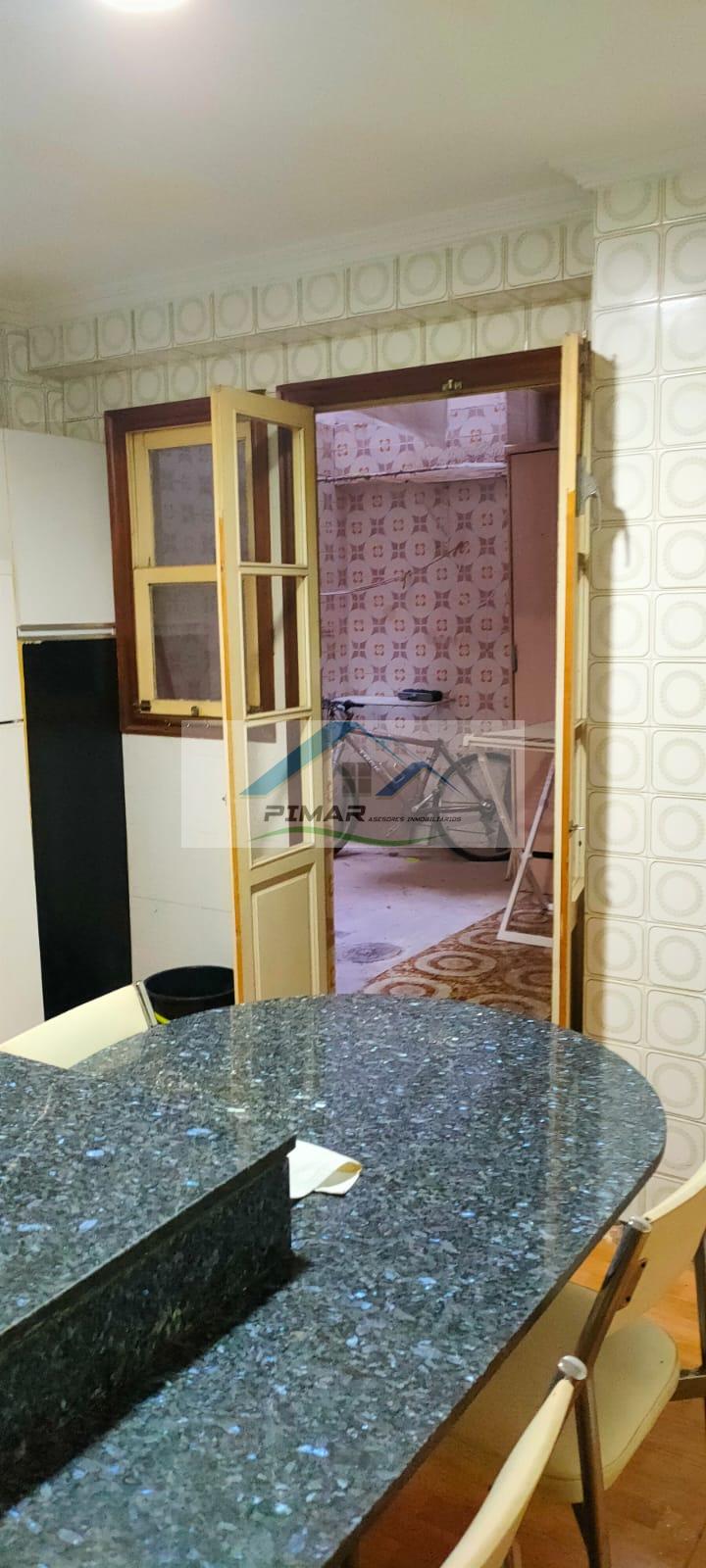 For sale of ground floor in Elche-Elx