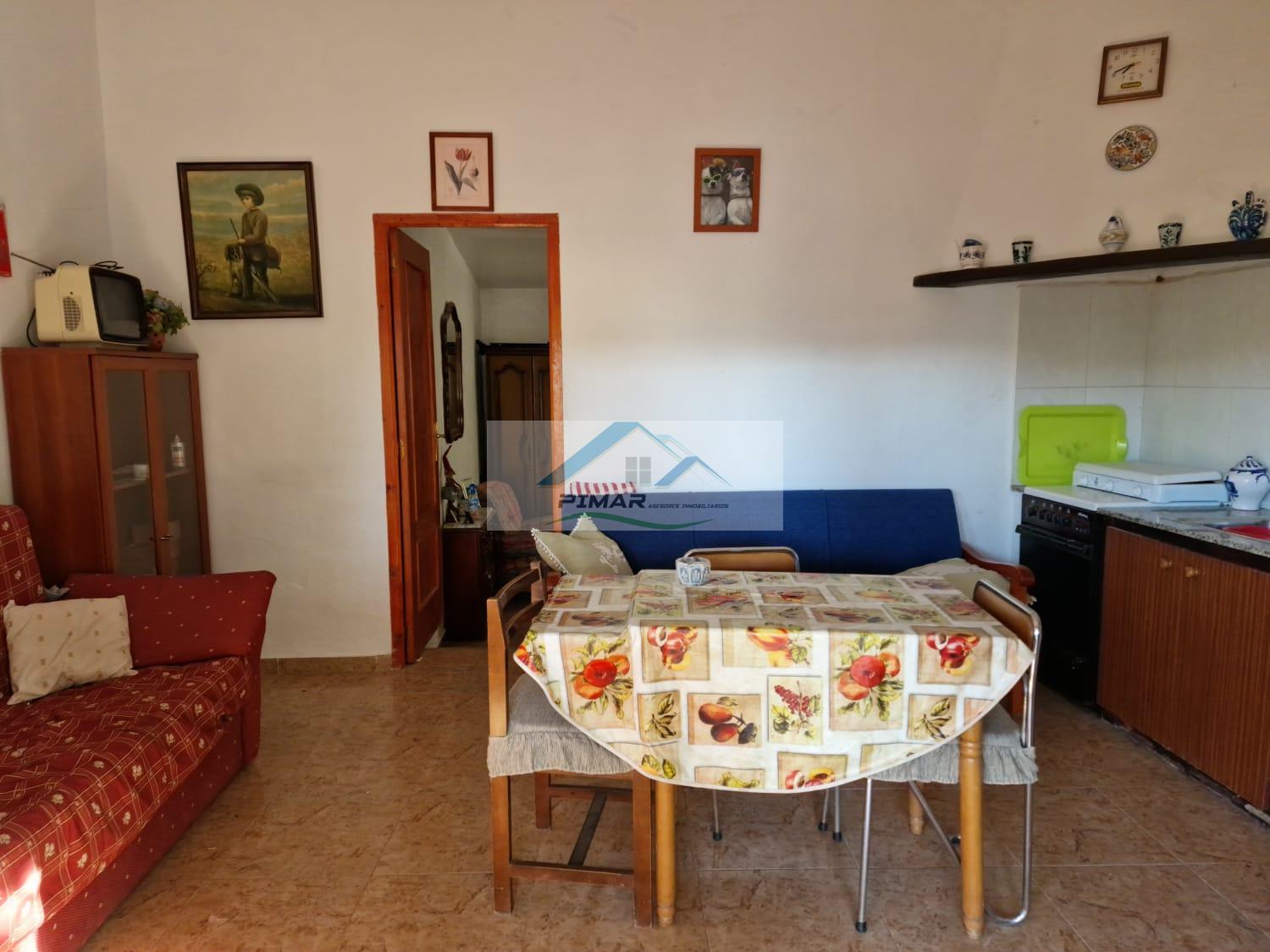 For sale of house in Aspe