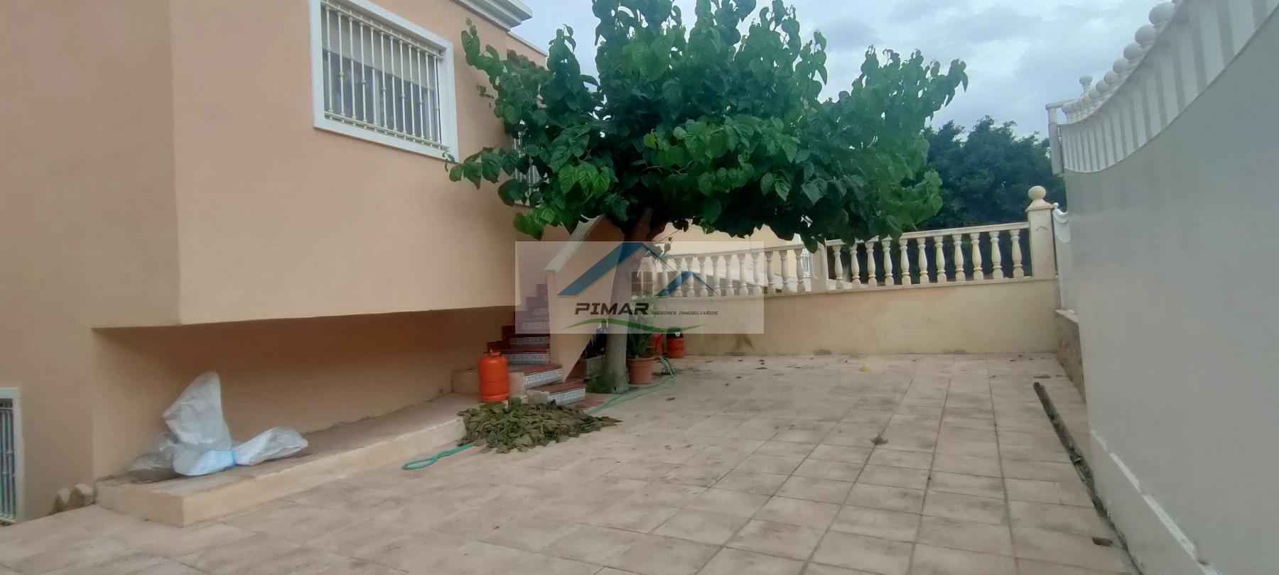 Продажа от

 Дуплекс на Aspe