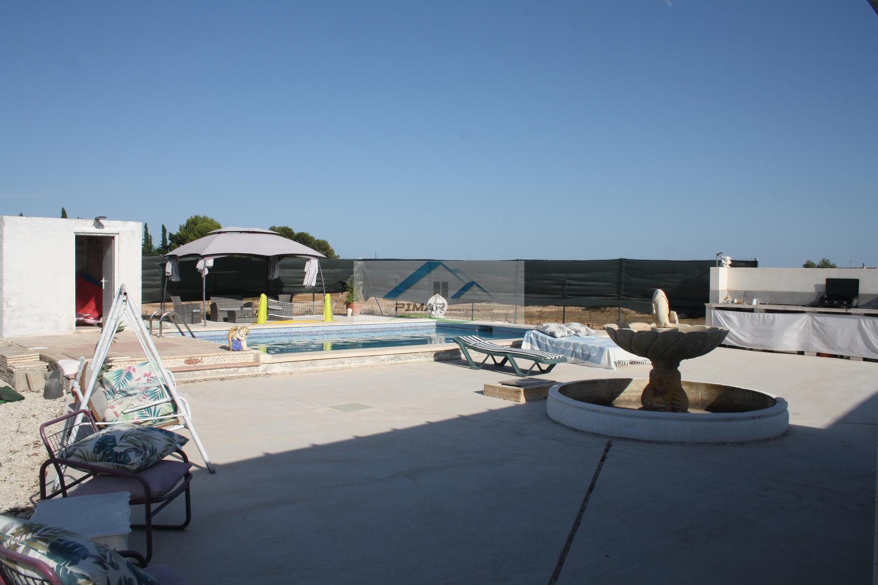 For sale of house in Crevillent