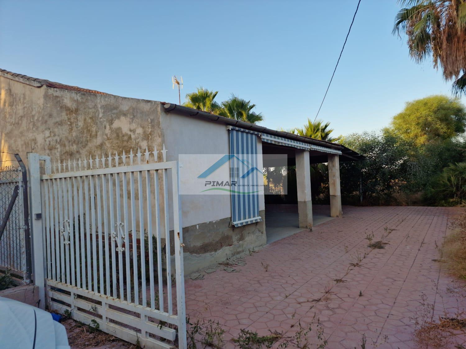 Продажа от

 Домa на Elche-Elx