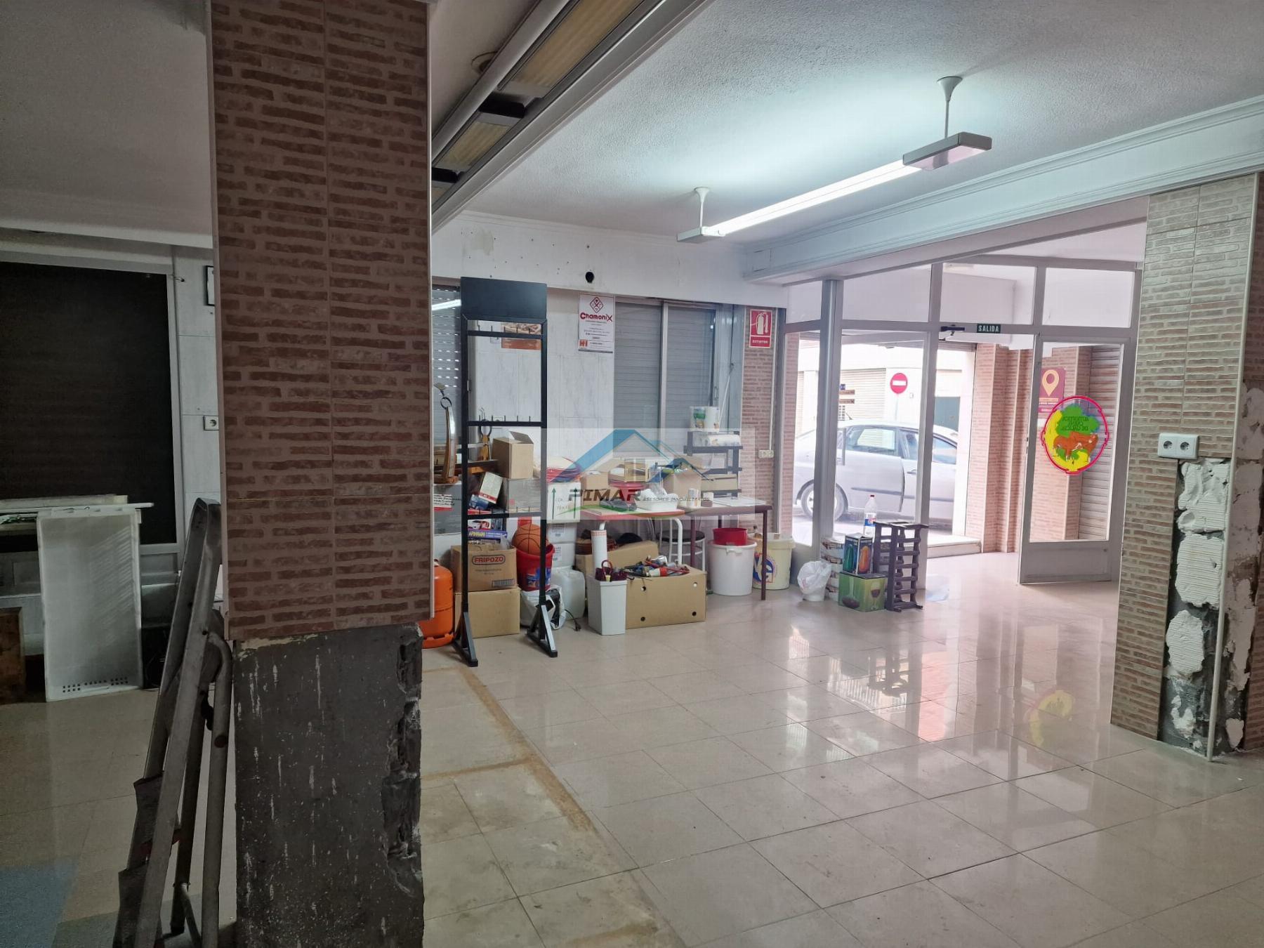 For sale of commercial in Elche-Elx
