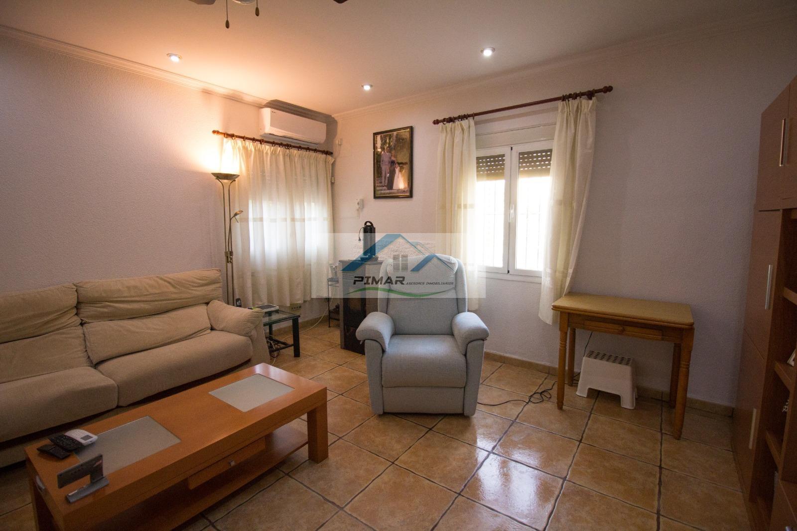 Zu verkaufen von chalet in
 Elche-Elx