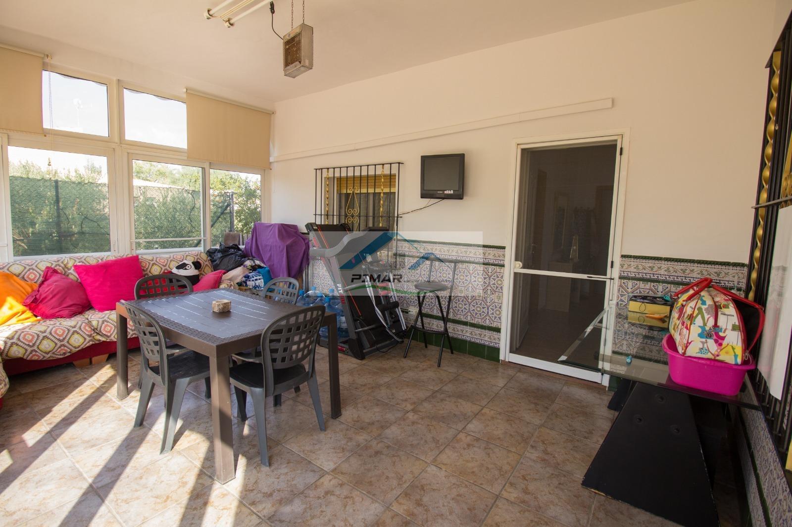 Zu verkaufen von chalet in
 Elche-Elx