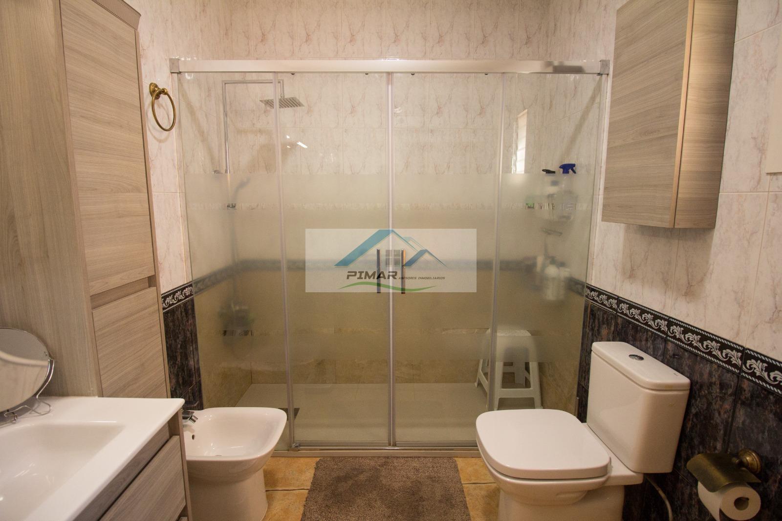 Zu verkaufen von chalet in
 Elche-Elx