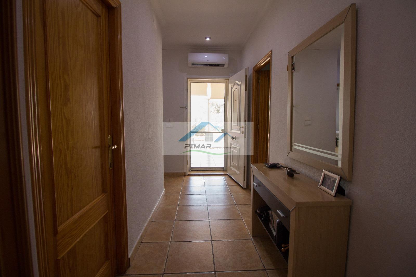 Zu verkaufen von chalet in
 Elche-Elx